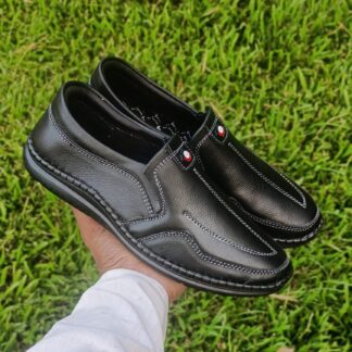 New Arrival Genuine Leather. Code: EB
