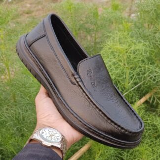 Premium Casual & 100% Genuine Leather. CLPB
